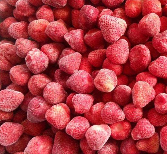 IQF whole strawberries, frosted and loose-frozen